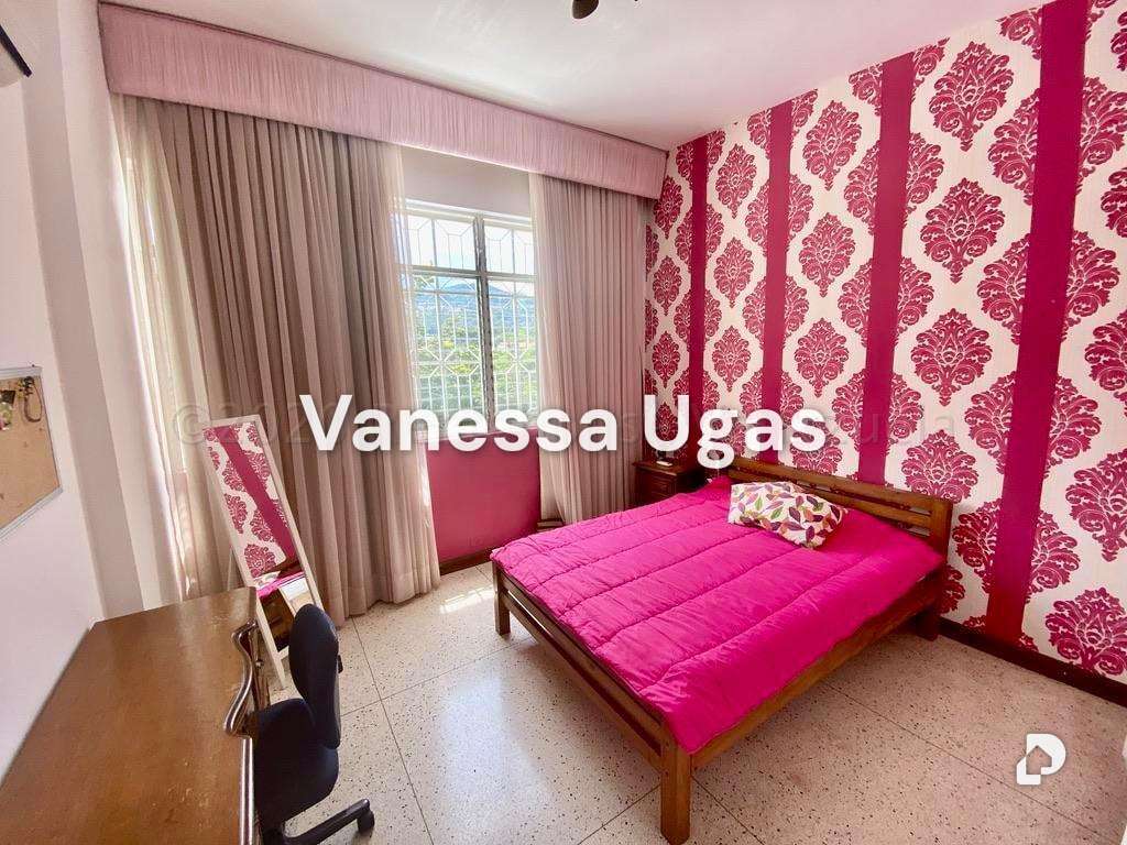 Casa en Prados Del Este, Caracas – 15