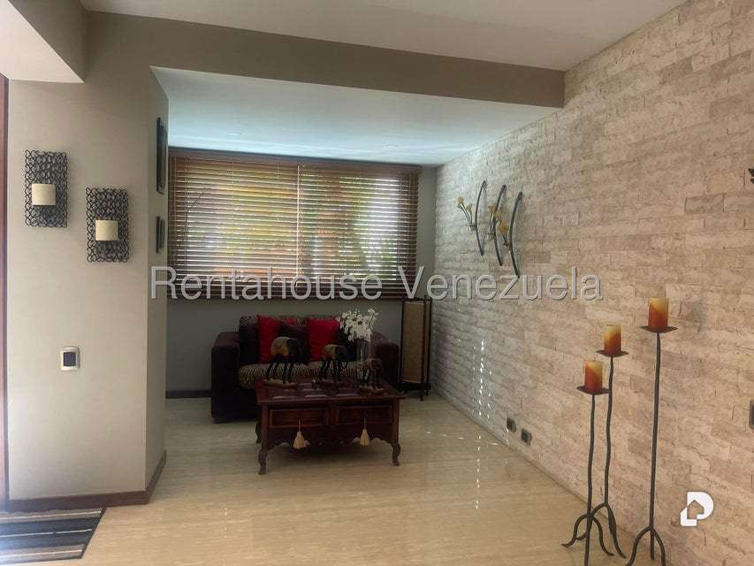 Casa en La Lagunita, Caracas – 4