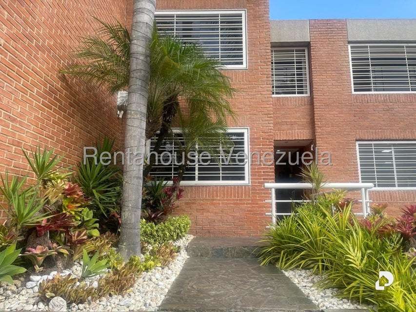 Casa en La Lagunita, Caracas – 2