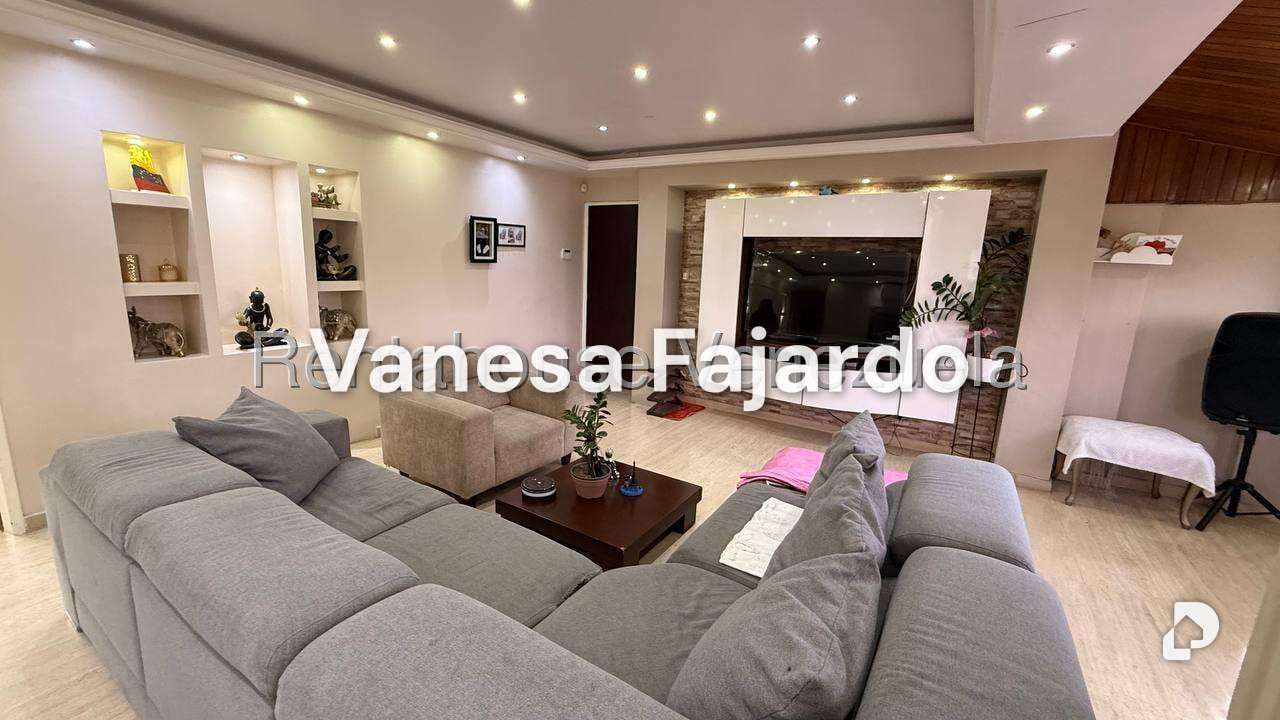 Apartamento en San Bernardino, Caracas – 5