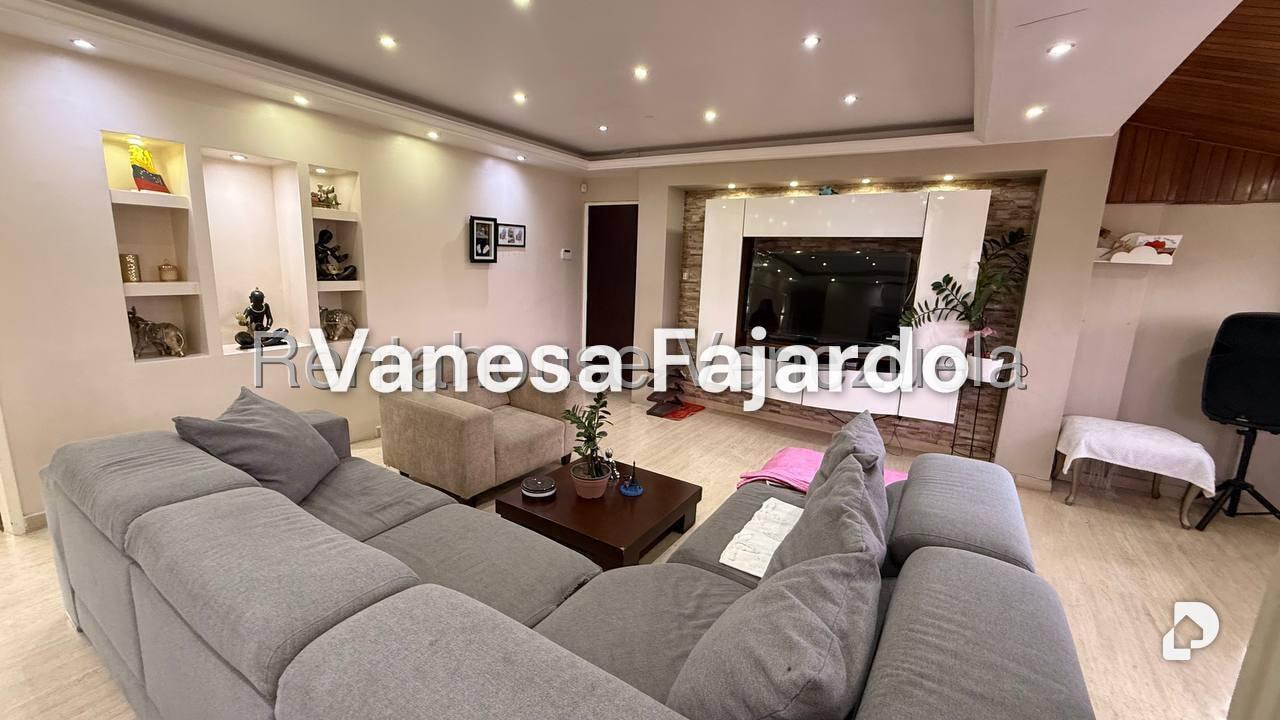 Apartamento en San Bernardino, Caracas – 5