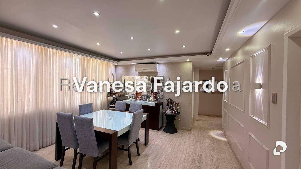 Apartamento en San Bernardino, Caracas – 6