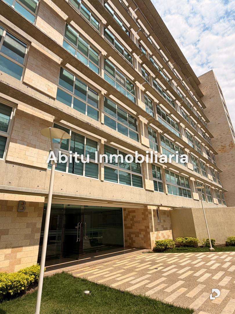 Apartment in Lomas de Las Mercedes, Caracas – 1
