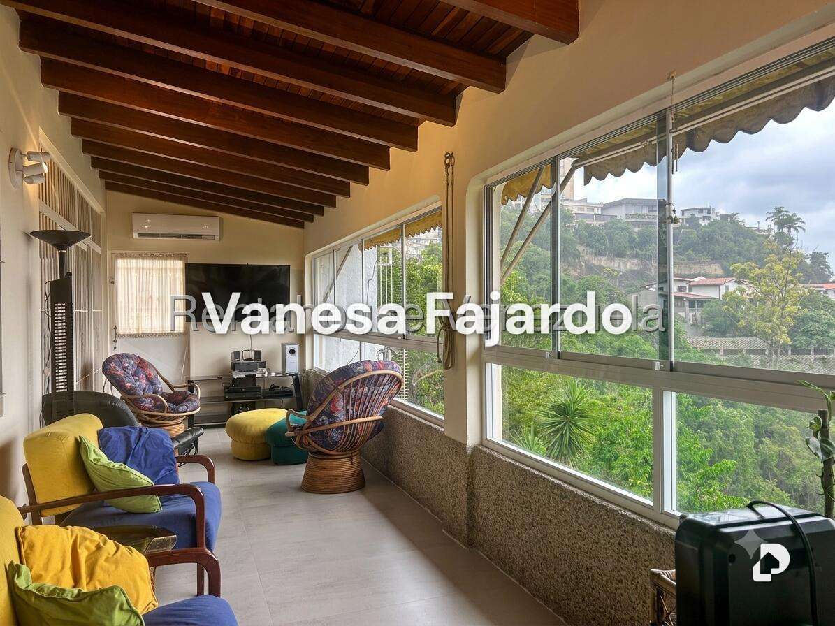 Casa en Colinas de Santa Mónica, Caracas – 10