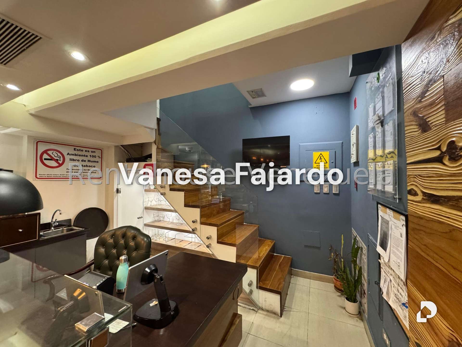 Local comercial en Santa Fe Norte, Caracas – 9