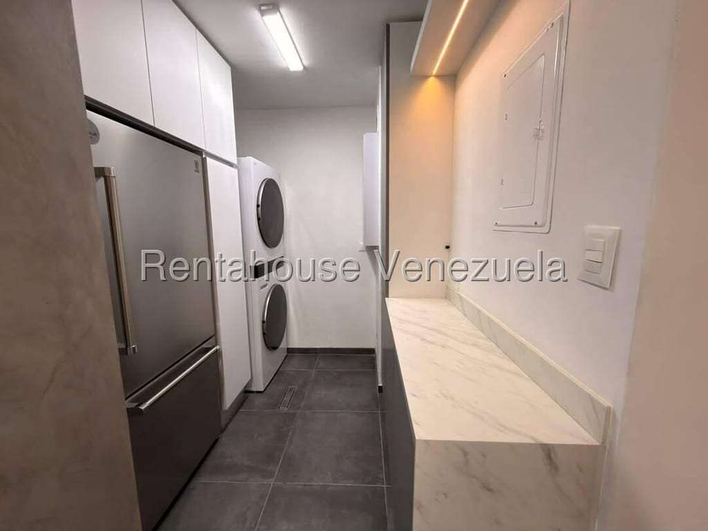 Apartamento en San Román, Caracas