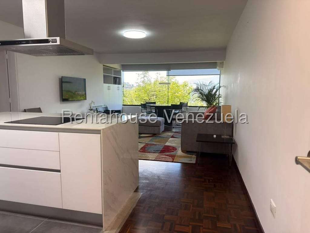 Apartamento en San Román, Caracas
