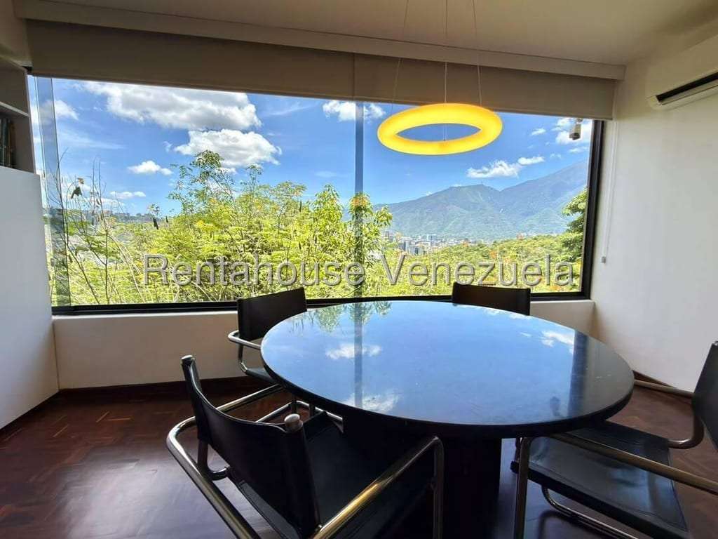 Apartamento en San Román, Caracas