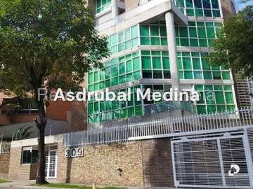 Apartamento en Los Naranjos de las Mercedes, Caracas – 1