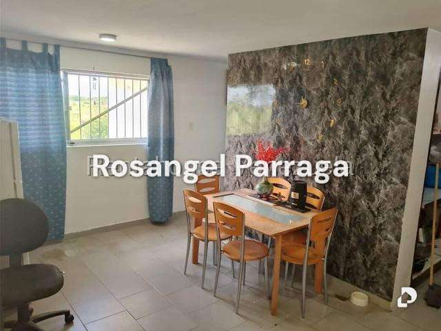 Apartamento en Paraparal, Los Guayos – 3