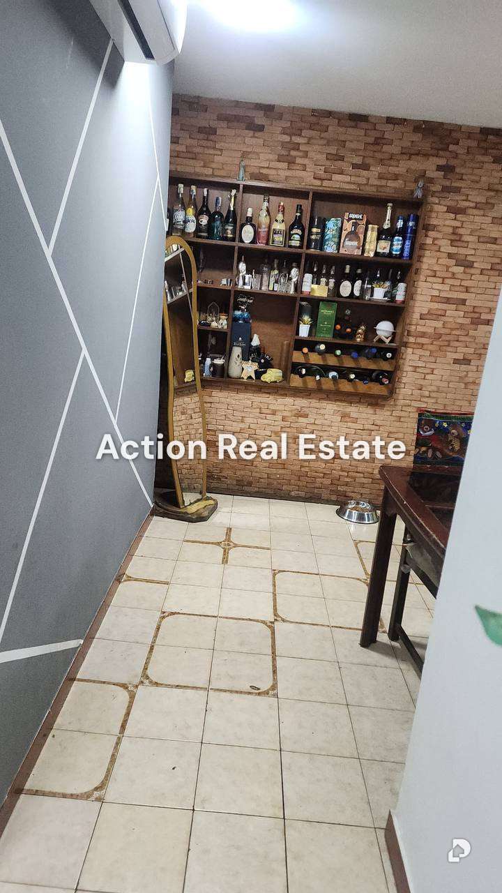 Apartamento en Av. Baralt, Caracas – 24