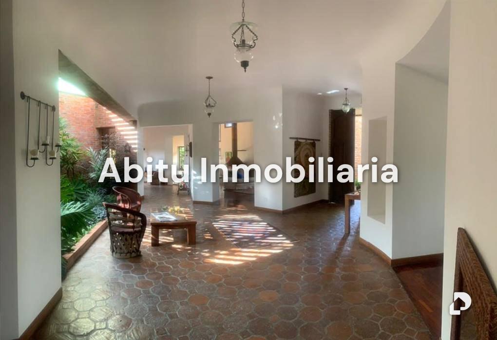 Casa en Cerro Verde, Caracas – 4