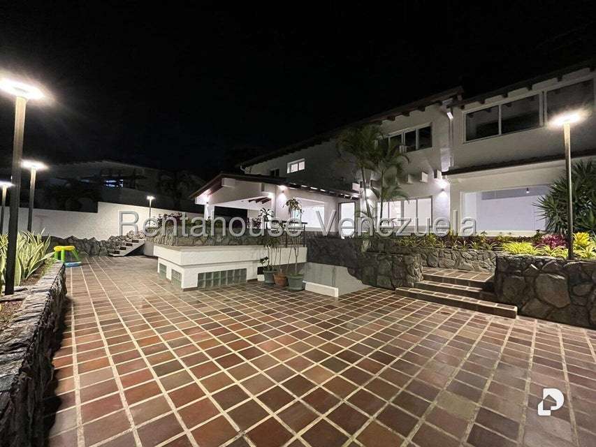 Casa en Cumbres de Curumo, Caracas – 3