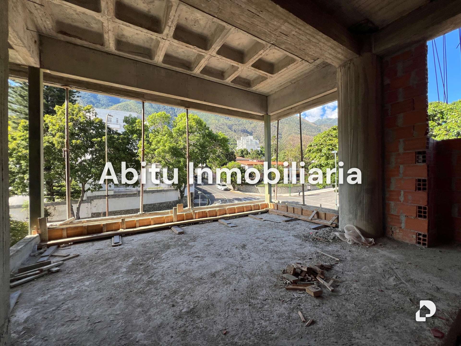 Apartamento en Altamira, Caracas – 11
