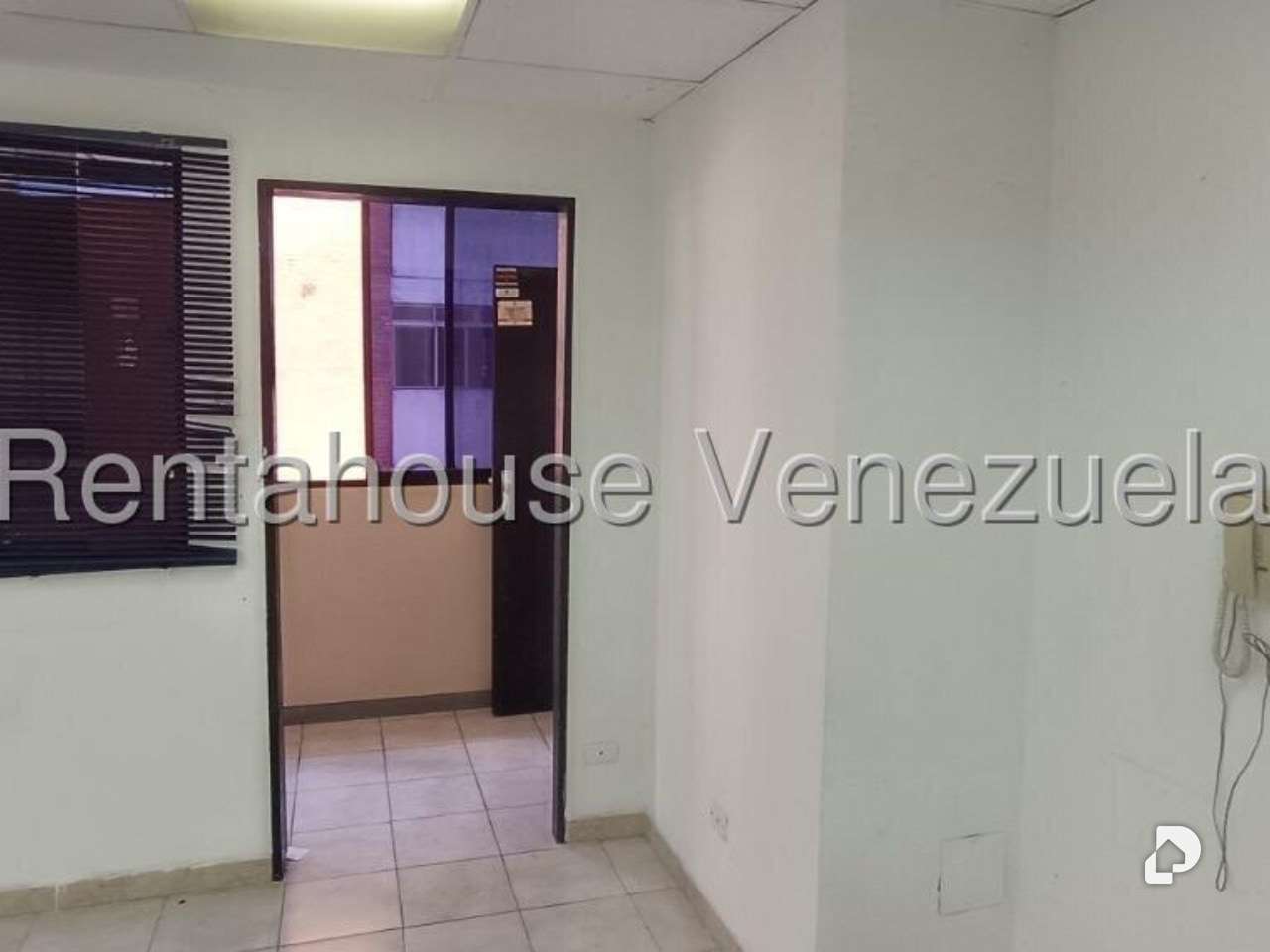 Edificio en Chacao, Caracas – 15