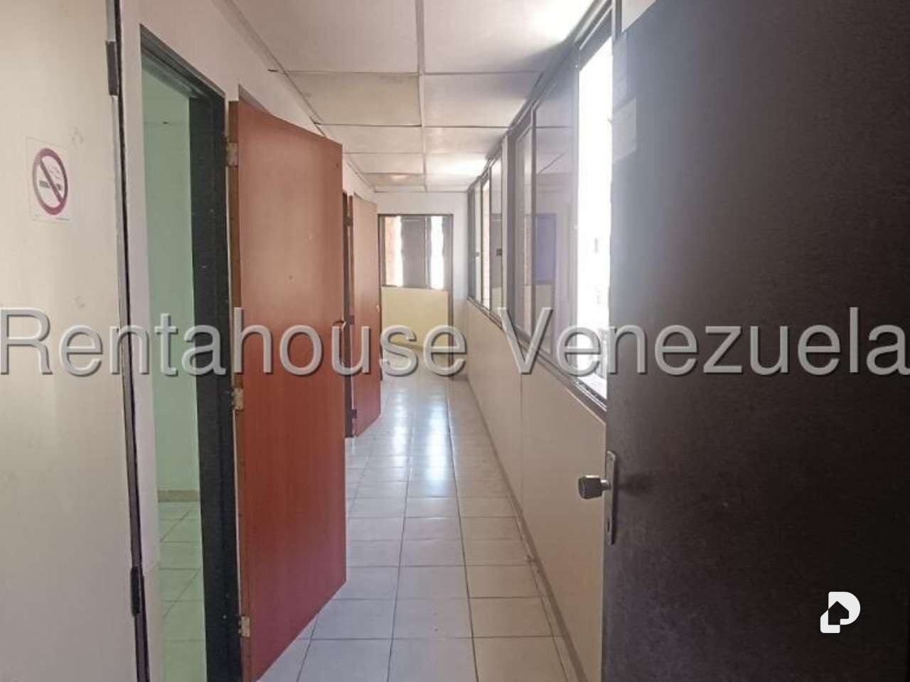 Edificio en Chacao, Caracas – 14