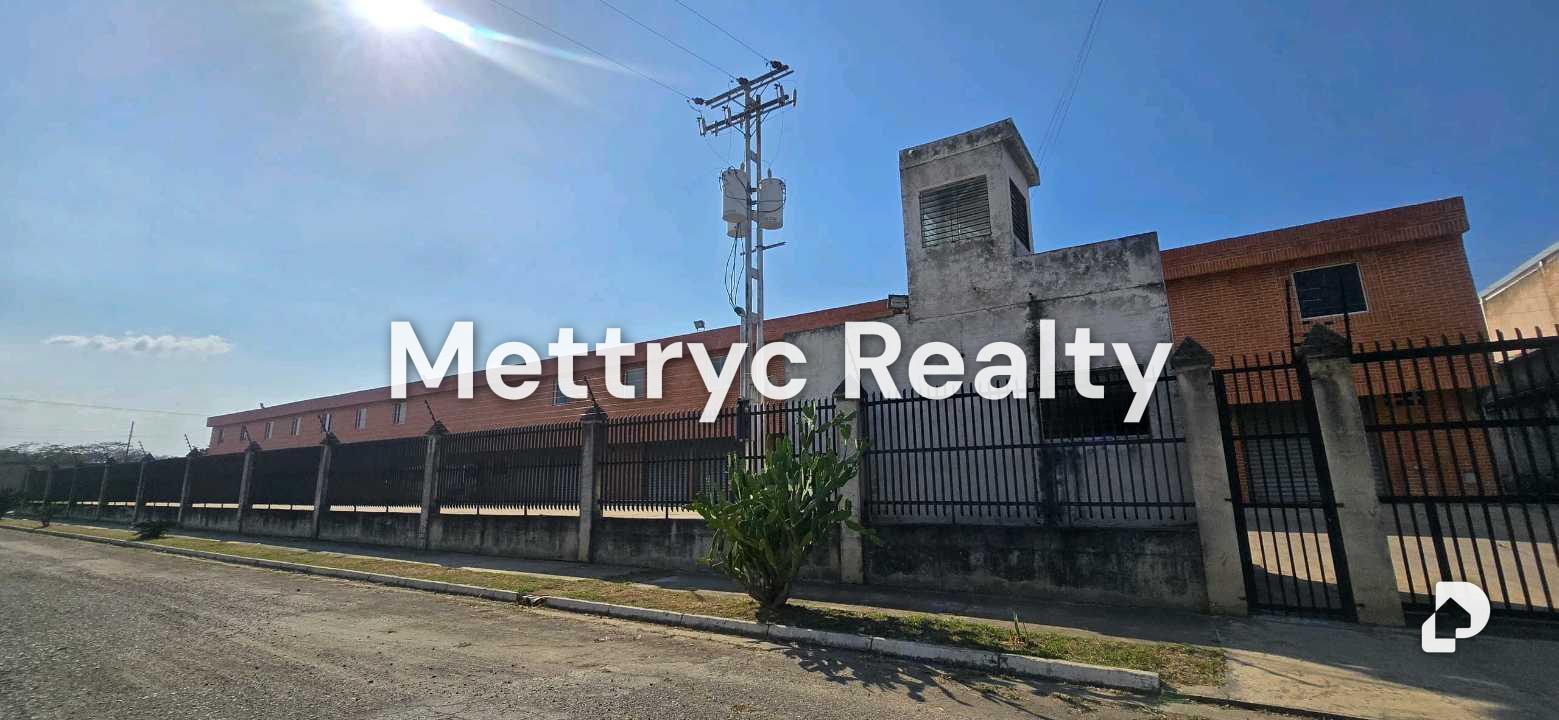 Oficina en Zona Ind. Carabobo, Valencia – 1