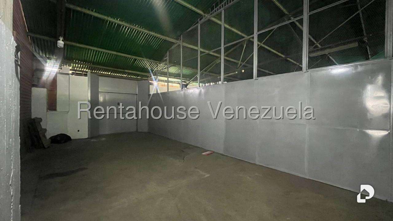 Galpón en Los Ruices Sur, Caracas – 17