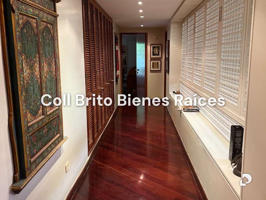 Casa en La Floresta, Caracas – 11