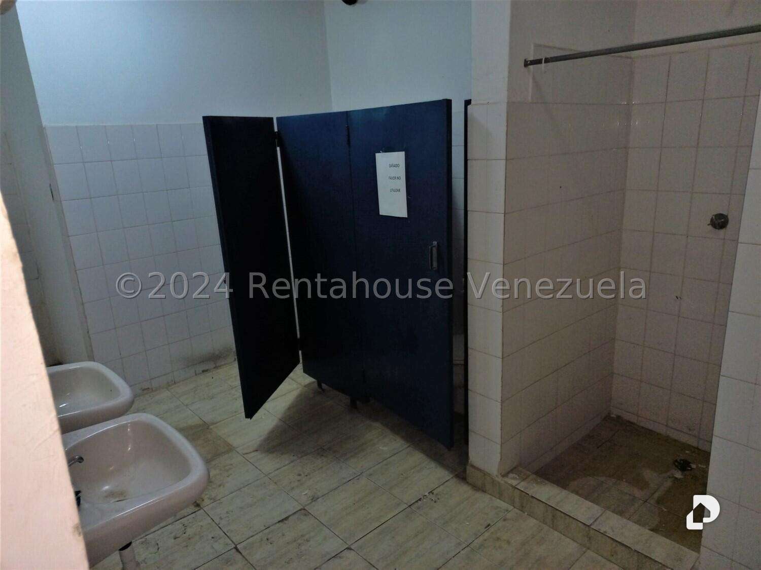 Edificio en El Llanito, Caracas – 24