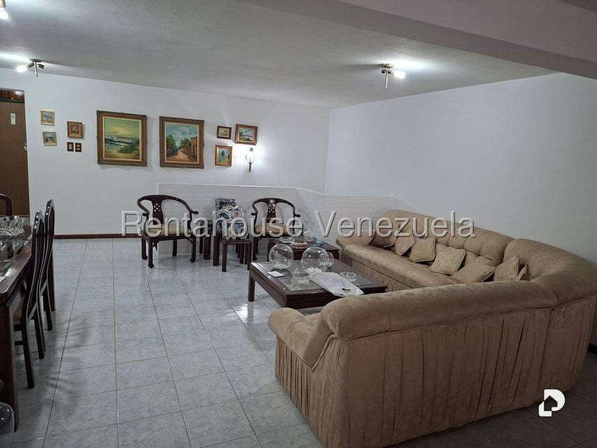 Casa en La Boyera, Caracas – 4