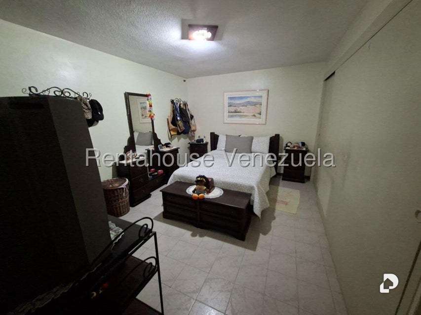 Casa en La Boyera, Caracas – 10