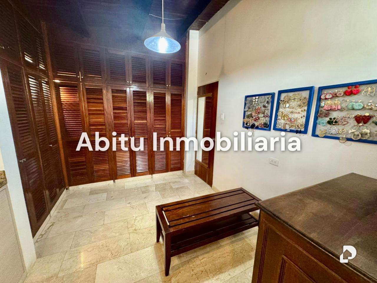 House in Prados del Este, Caracas – 22