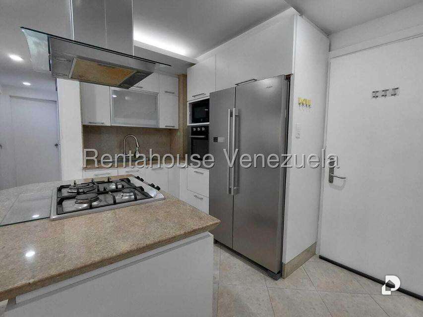 Apartamento en Los Palos Grandes, Caracas – 7