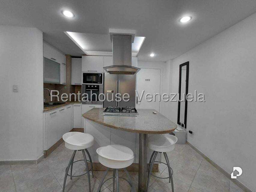 Apartamento en Los Palos Grandes, Caracas – 5
