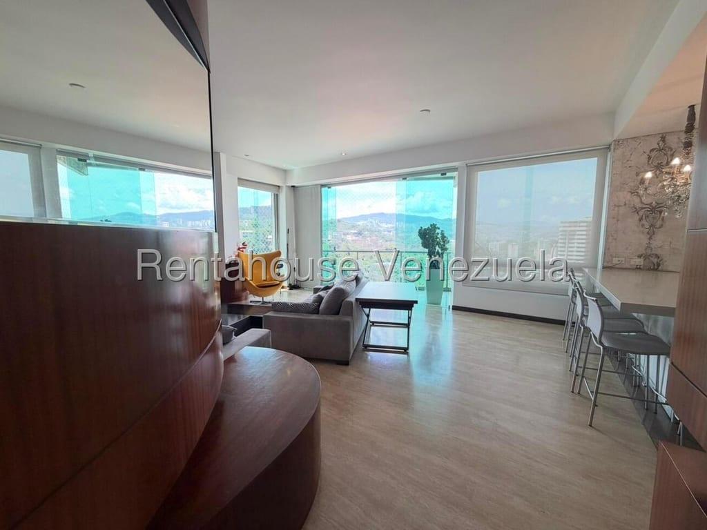 Apartamento en Las Mesetas de Santa Rosa de Lima, Caracas