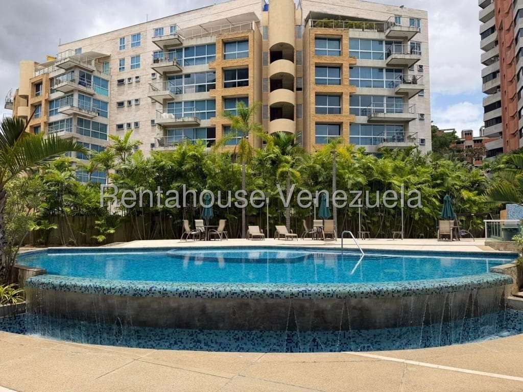 Apartamento en Las Mesetas de Santa Rosa de Lima, Caracas - 1