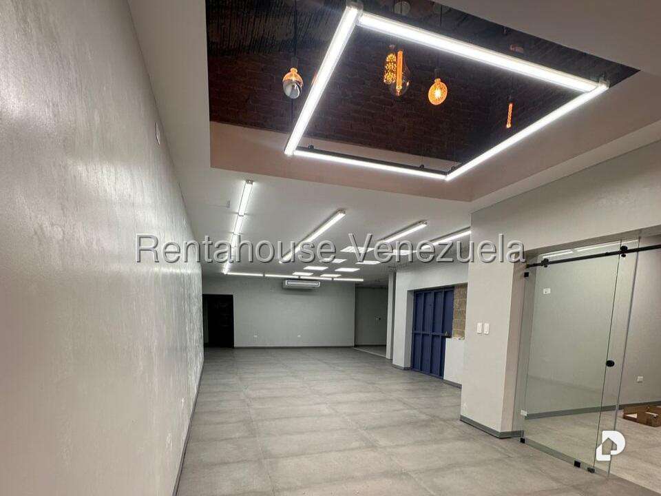 Local comercial en El Paraíso, Caracas – 9