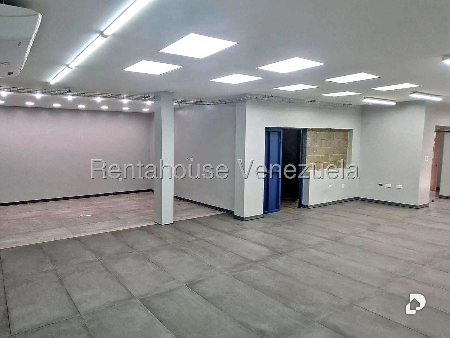 Local comercial en El Paraíso, Caracas – 10