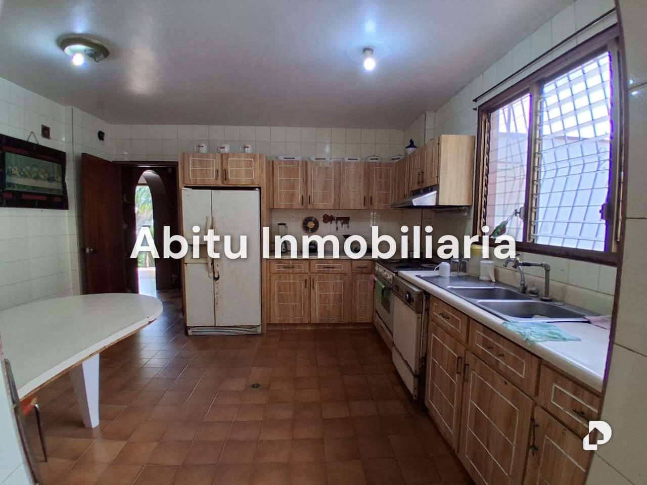 Casa en Las Esmeraldas, Caracas – 13