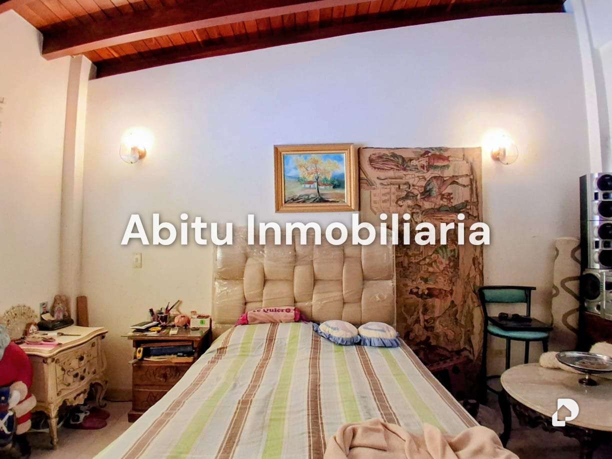 Casa en Las Esmeraldas, Caracas – 14