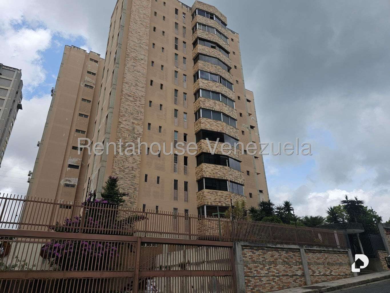 Apartamento en Santa Paula, Caracas – 2