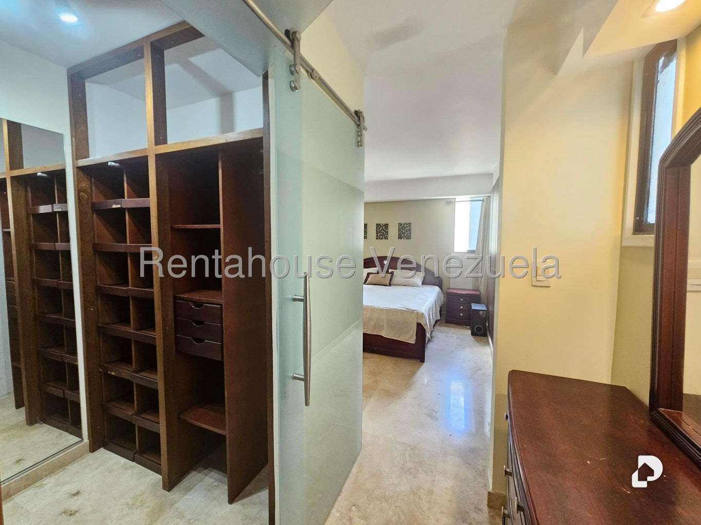 Apartamento en Santa Paula, Caracas – 24
