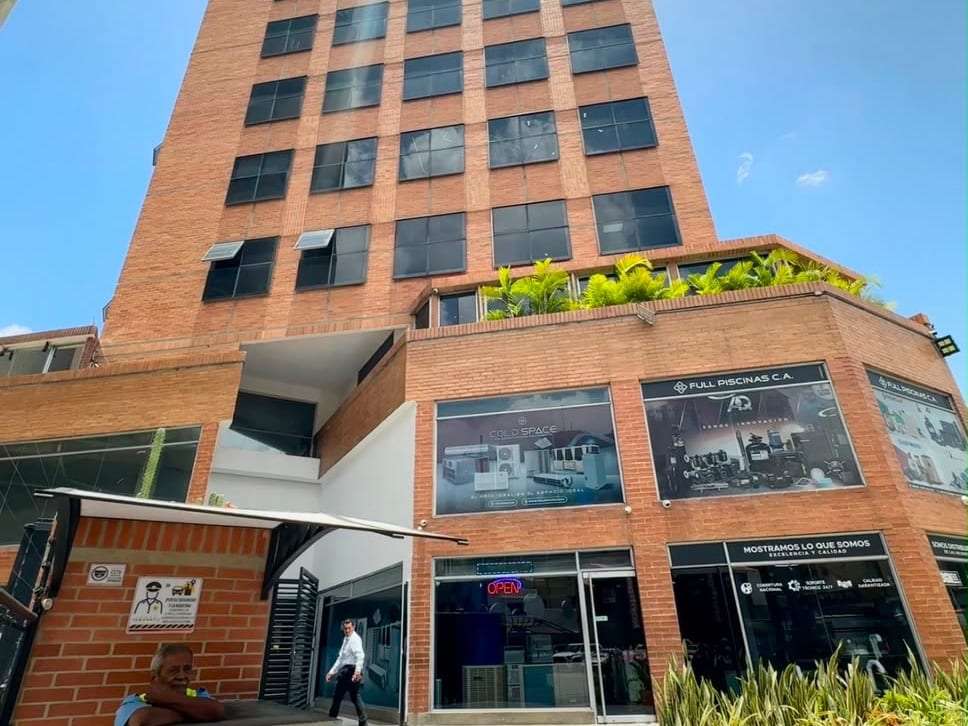 Oficina en El Rosal, Caracas - 1