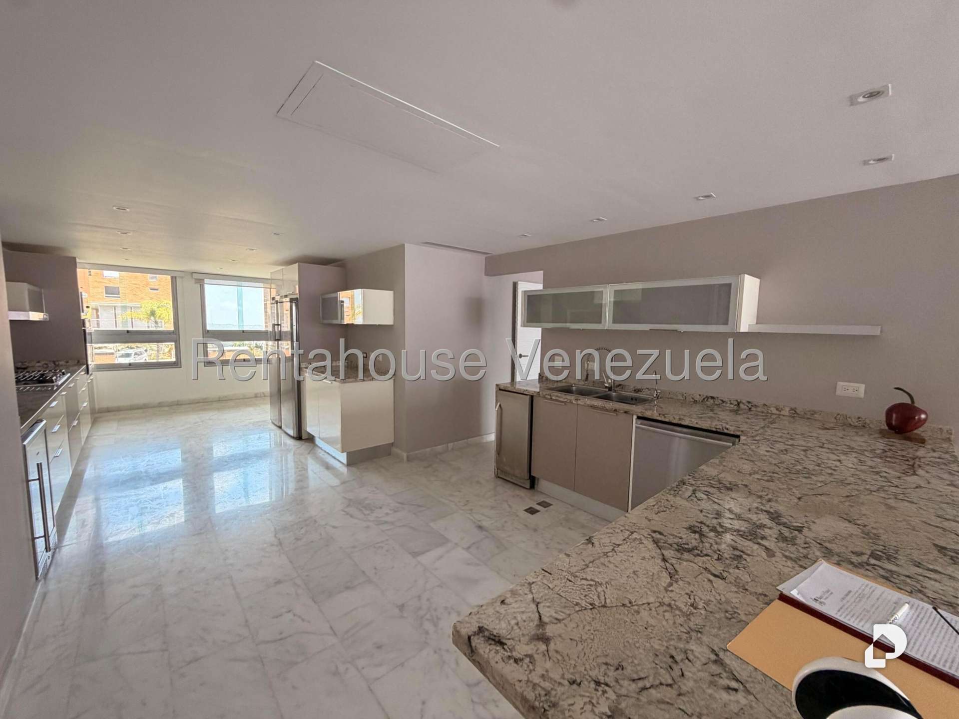 Apartamento en Alto Hatillo, Caracas – 10