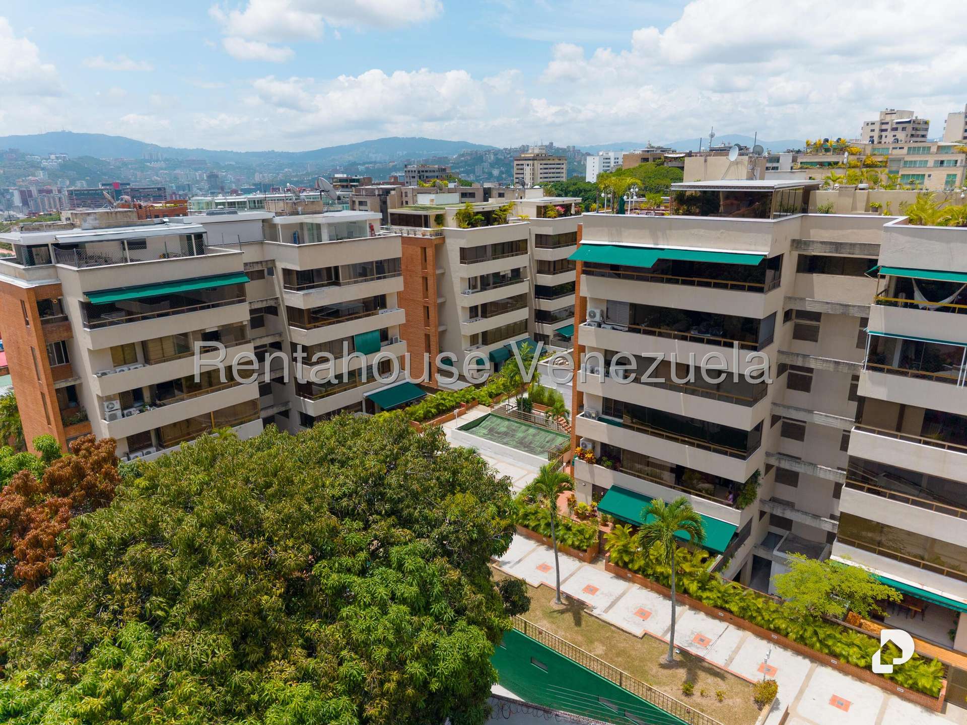 Apartamento en La Castellana, Caracas – 28