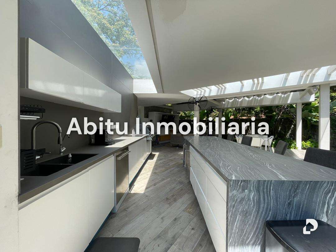Apartamento en La Castellana, Caracas – 10