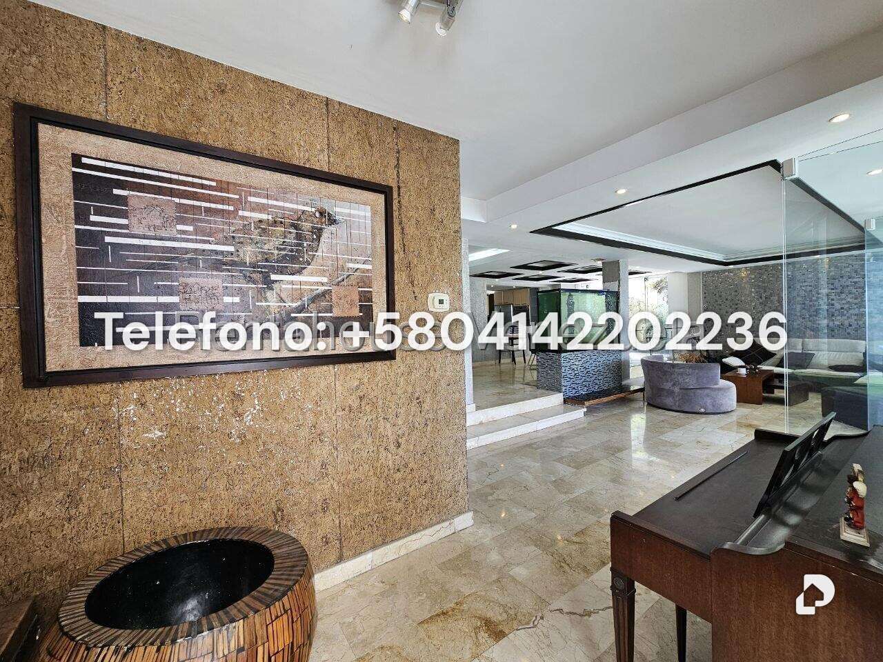 Casa en Lomas de La Lagunita, Caracas – 20