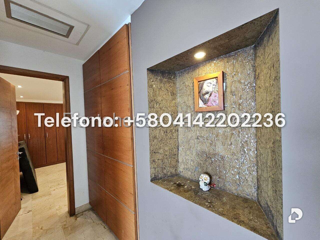 House in Lomas de La Lagunita, Caracas – 57