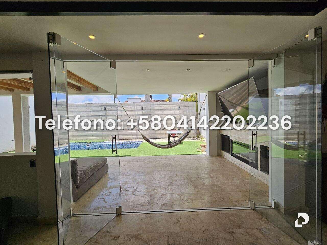 House in Lomas de La Lagunita, Caracas – 16