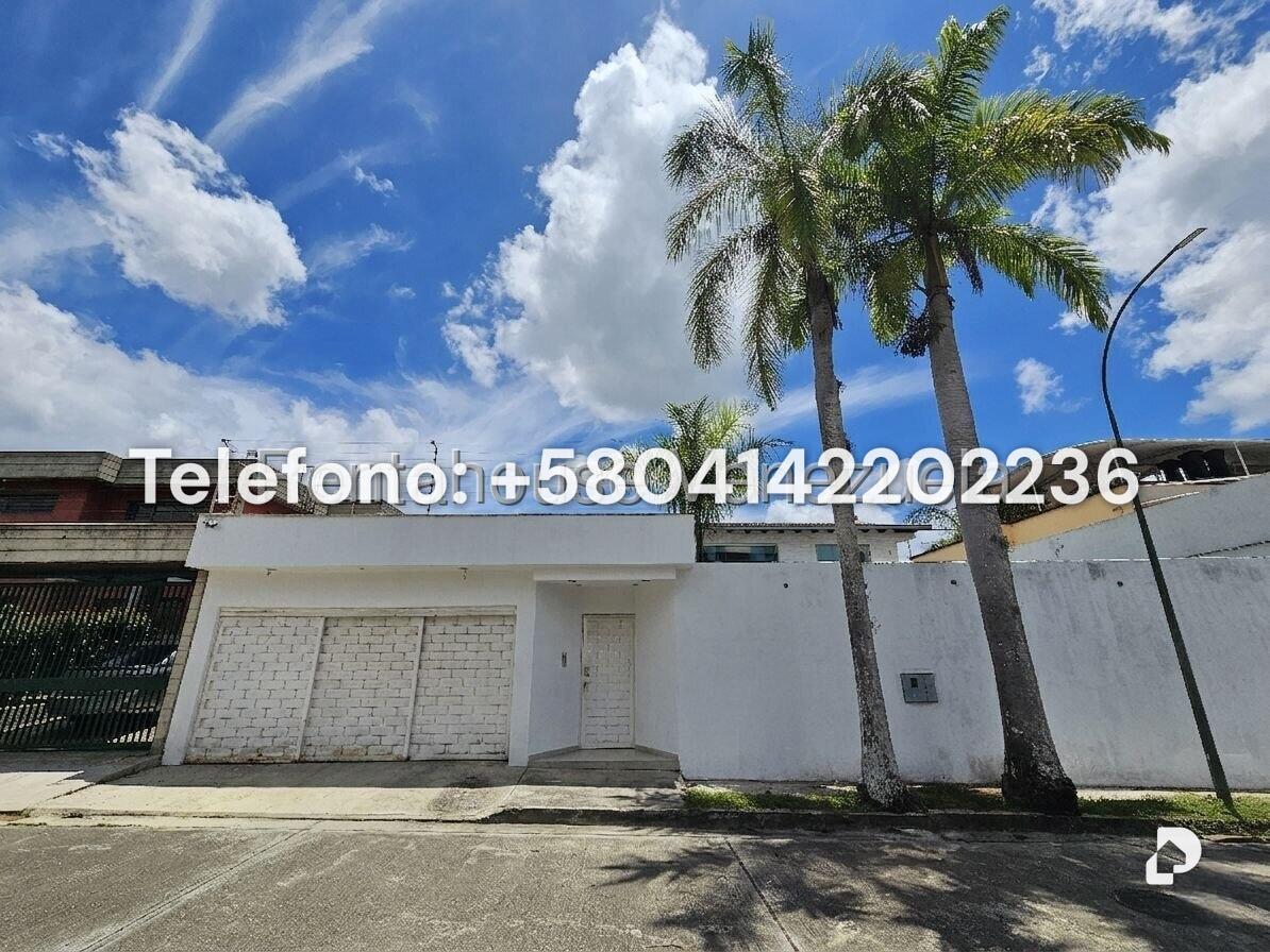 House in Lomas de La Lagunita, Caracas – 5