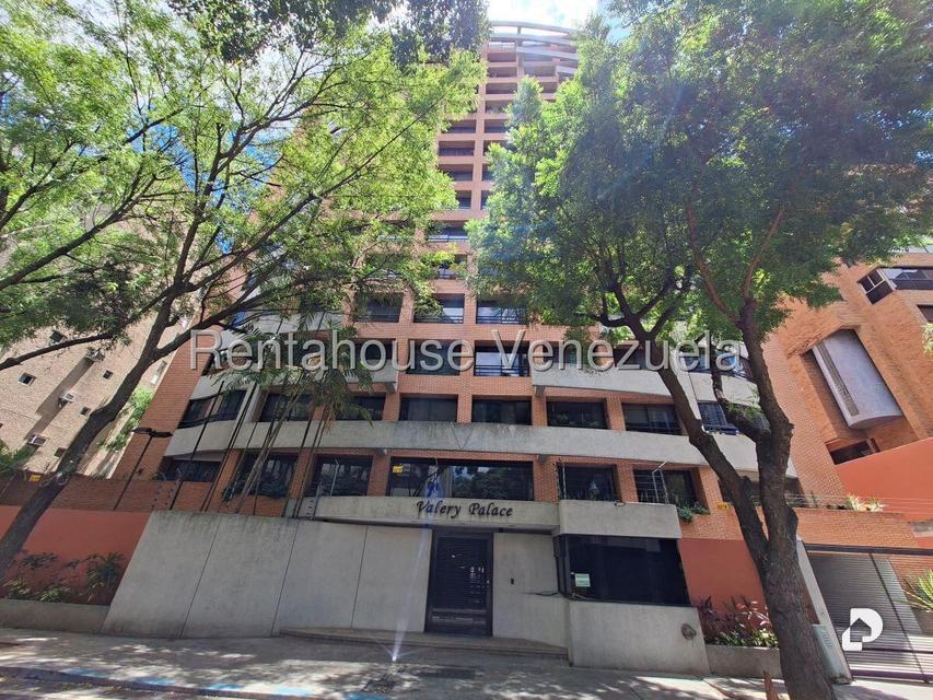 Apartamento en El Rosal, Caracas – 1