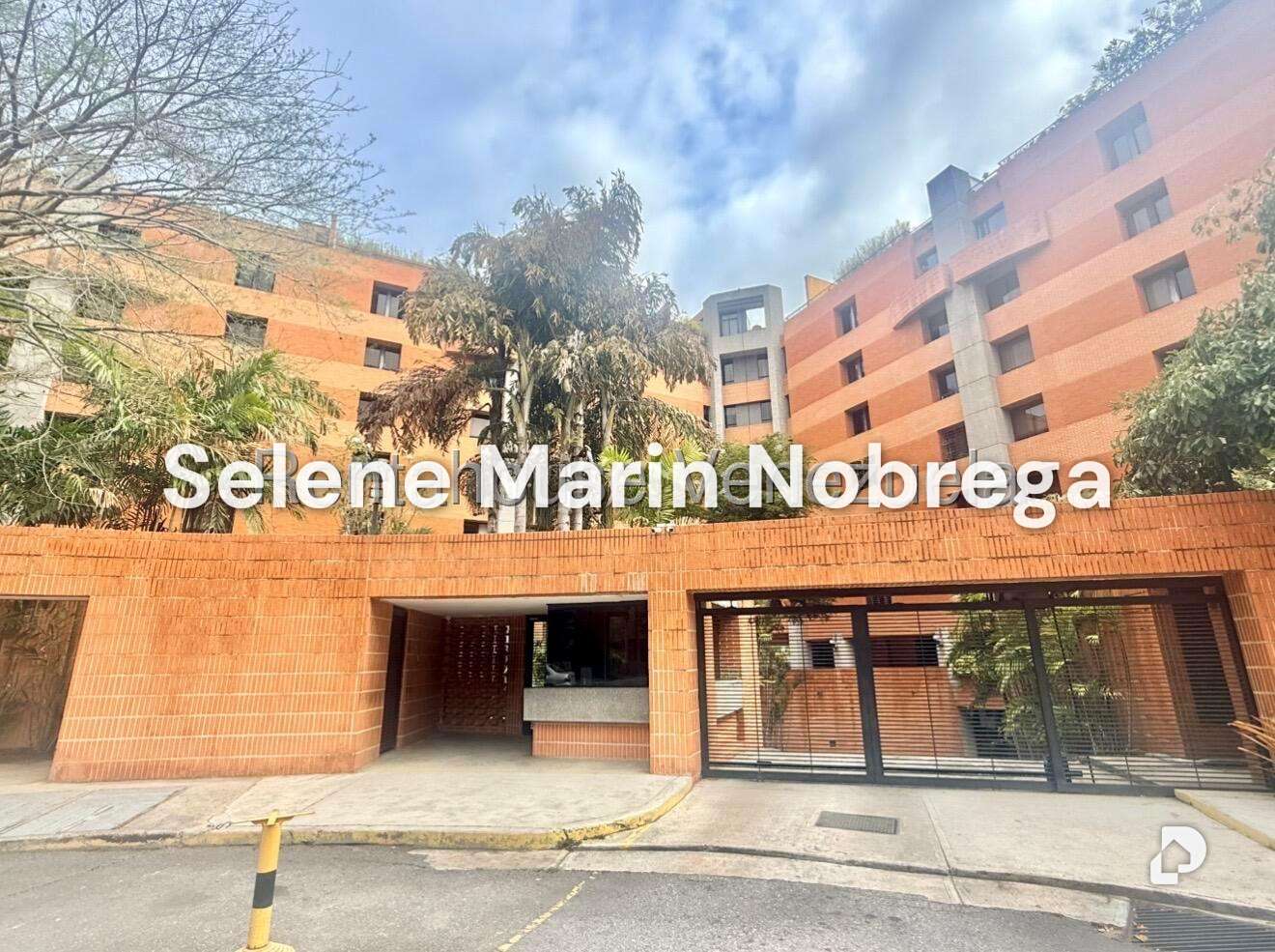 Apartment in Los Samanes, Caracas – 1