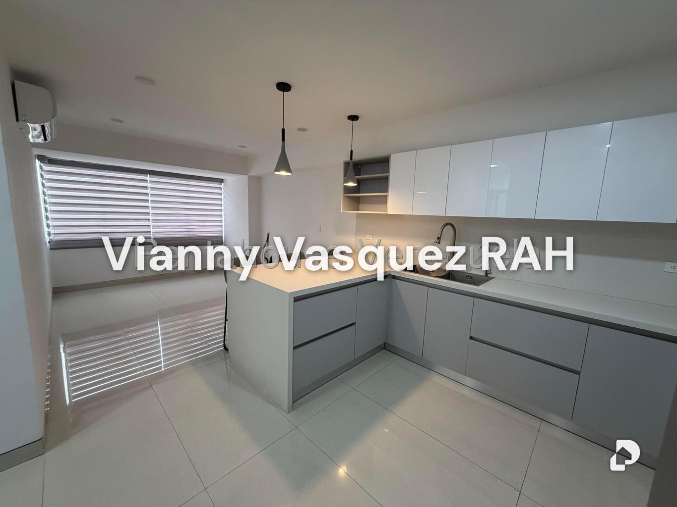 Apartamento en Los Samanes, Caracas – 1