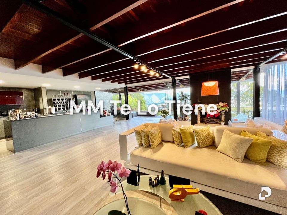 Casa en Alto Hatillo, Caracas – 21