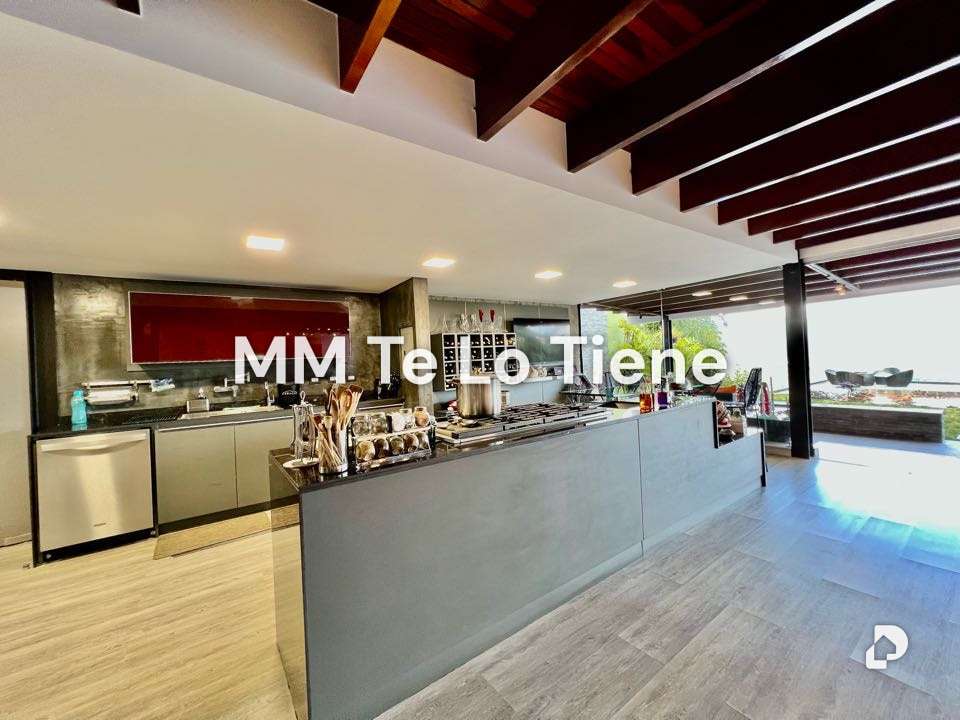 Casa en Alto Hatillo, Caracas – 22